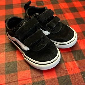 Toddler size 5 Velcro vans